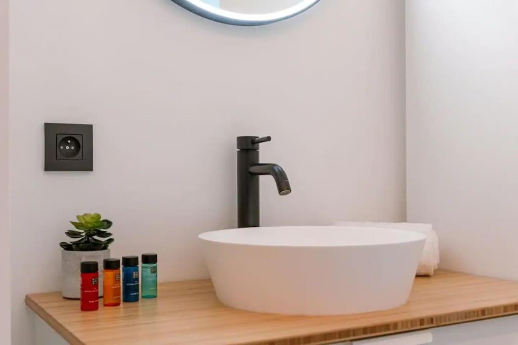 Cozy With Beautiful Seaview Apartment Knokke-Heist